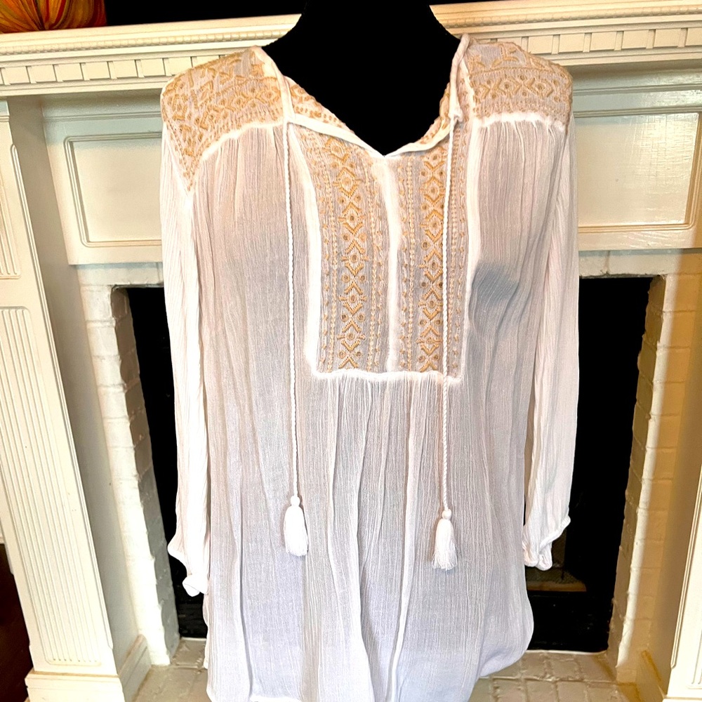 Super cute brand new ladies top